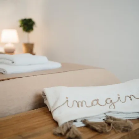 דירה Azurea & Roomy Flat