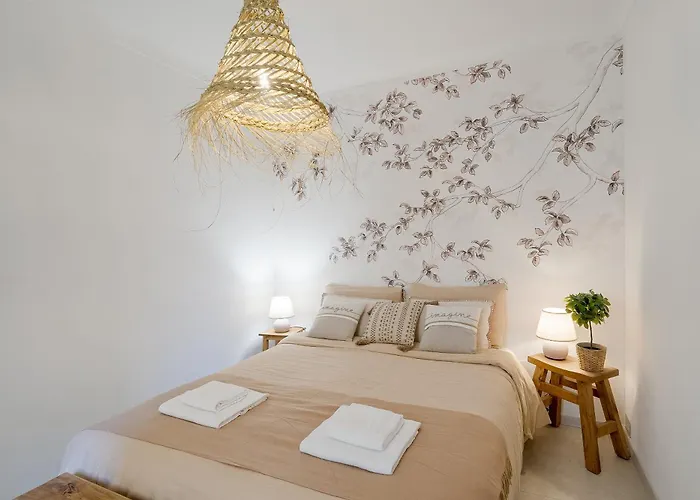 Guesthost - Azurea & Roomy Flat Appartamento Sanremo