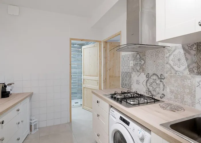 Appartamento Guesthost - Azurea & Roomy Flat